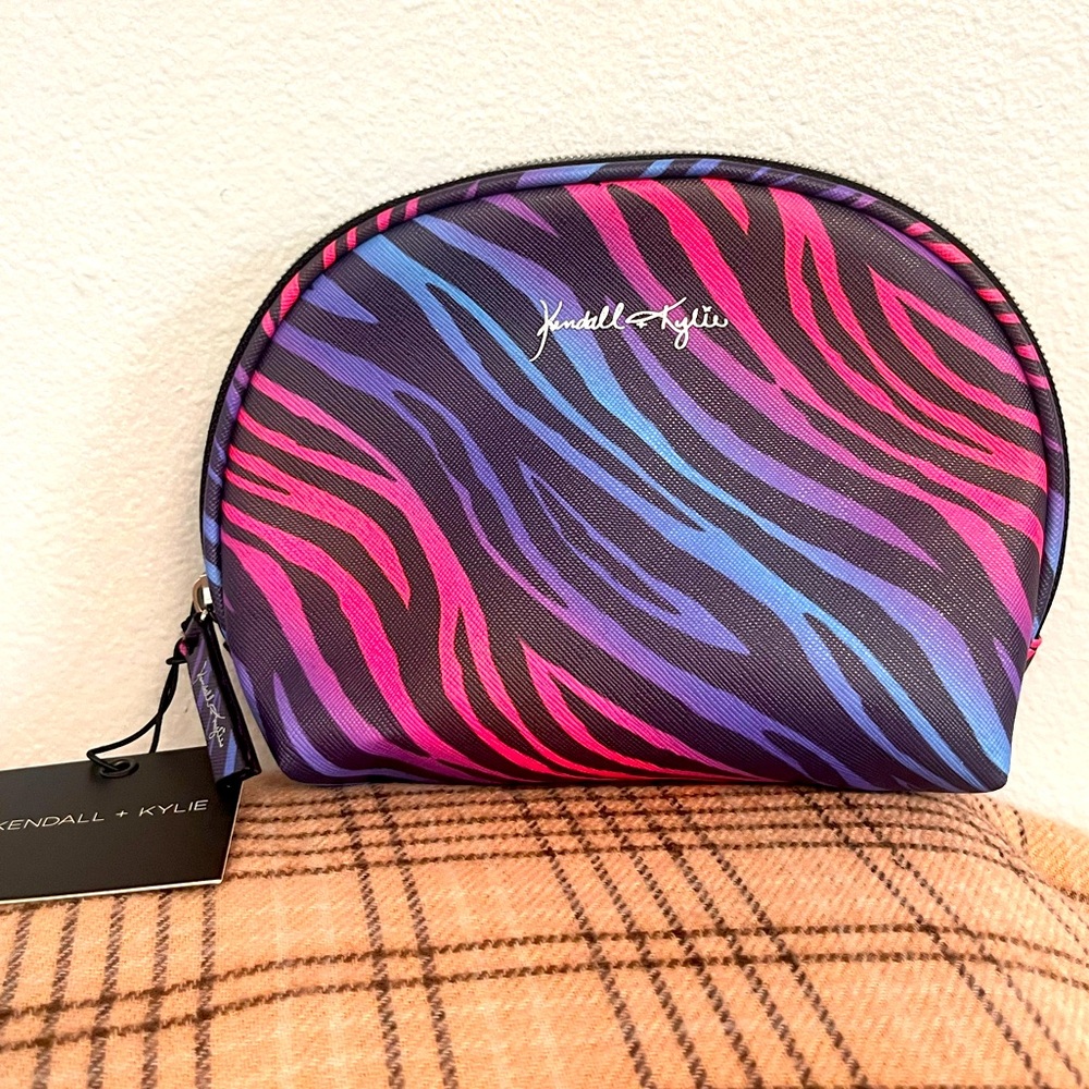 Kendall & Kylie Cosmetic Bag Colorful Zebra  Design Make Up Travel Beauty Case
